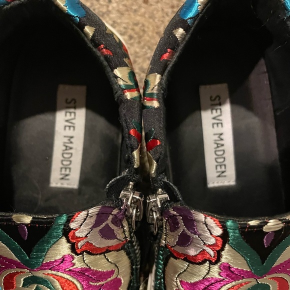 Steve Madden shoes!! - Picture 2 of 6